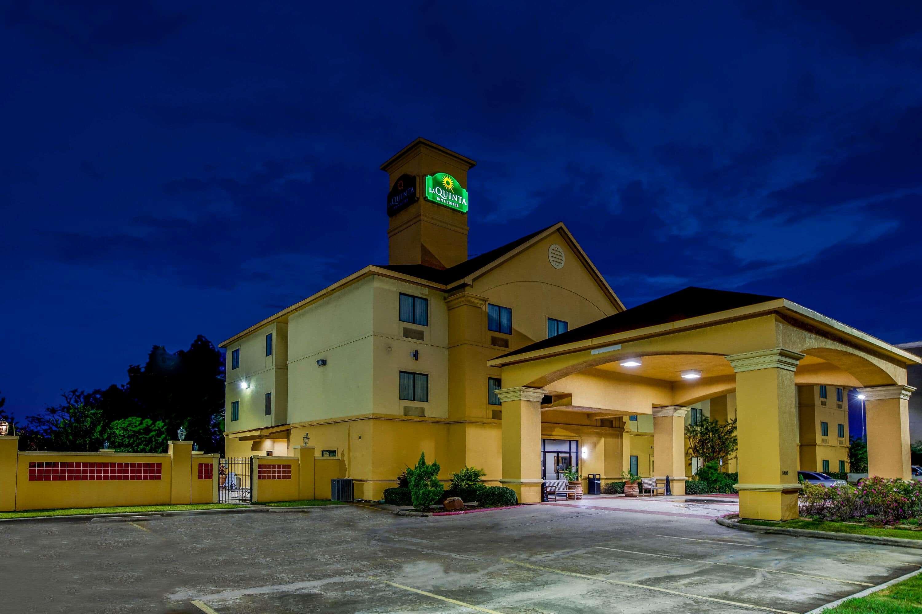 La Quinta By Wyndham Pasadena Hotell Eksteriør bilde