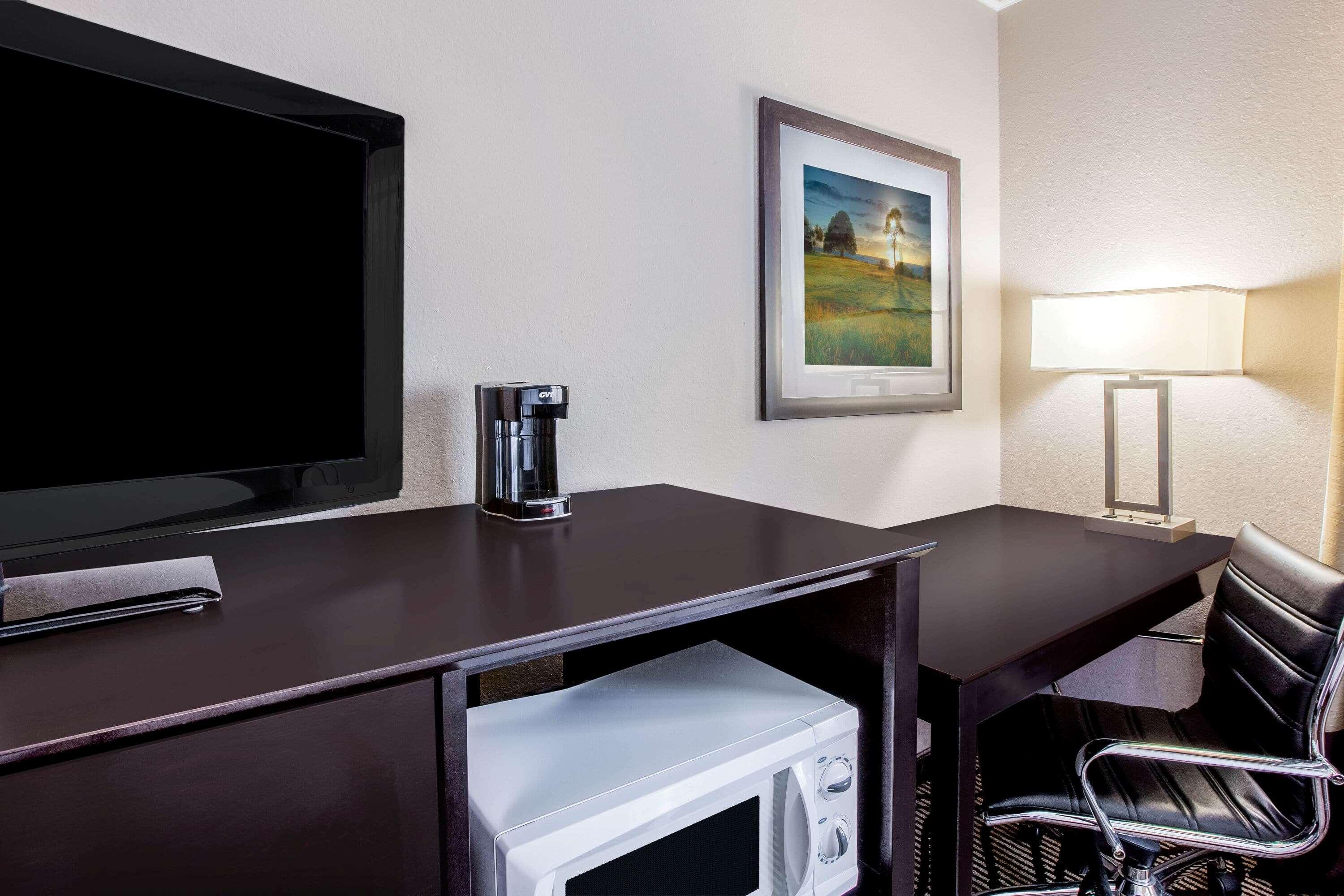 La Quinta By Wyndham Pasadena Hotell Eksteriør bilde