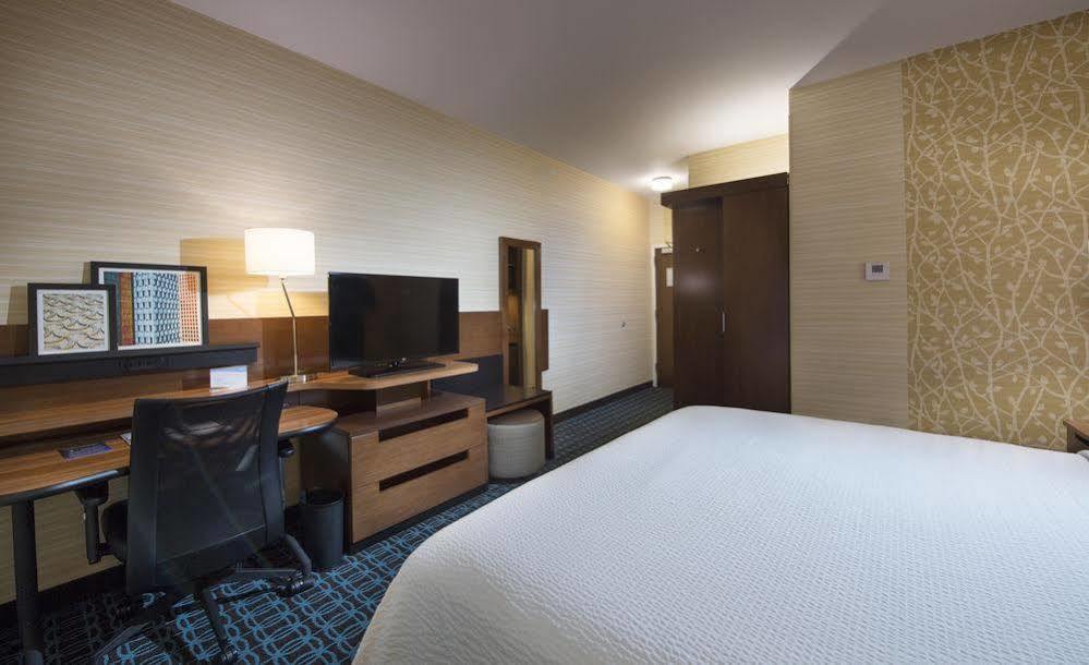 La Quinta By Wyndham Pasadena Hotell Eksteriør bilde