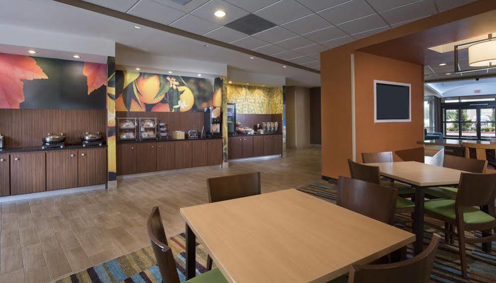 La Quinta By Wyndham Pasadena Hotell Eksteriør bilde